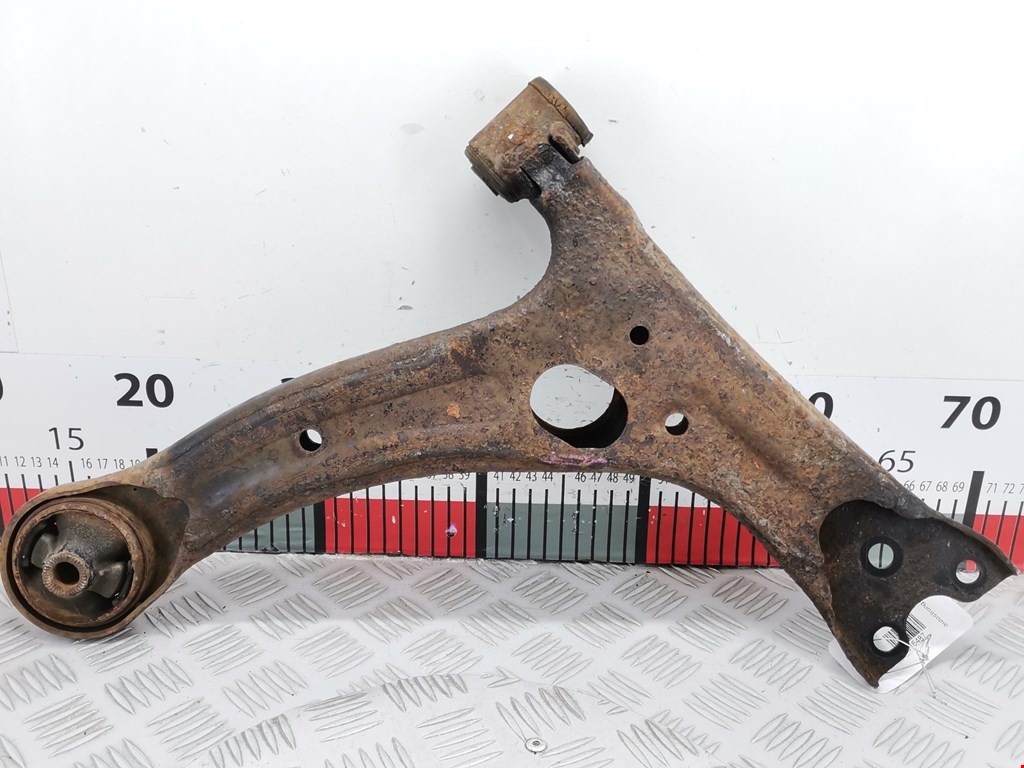 Рычаг передний левый TOYOTA Prius II XW20 2003-2012