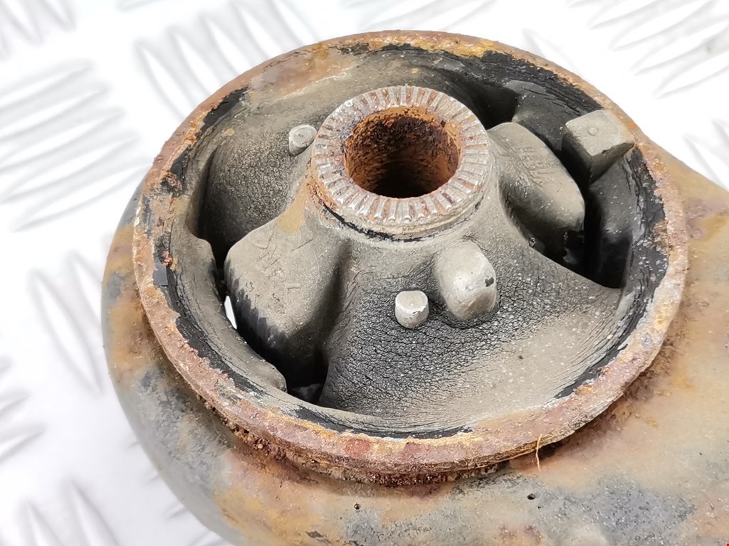 Рычаг передний левый TOYOTA Prius II XW20 2003-2012