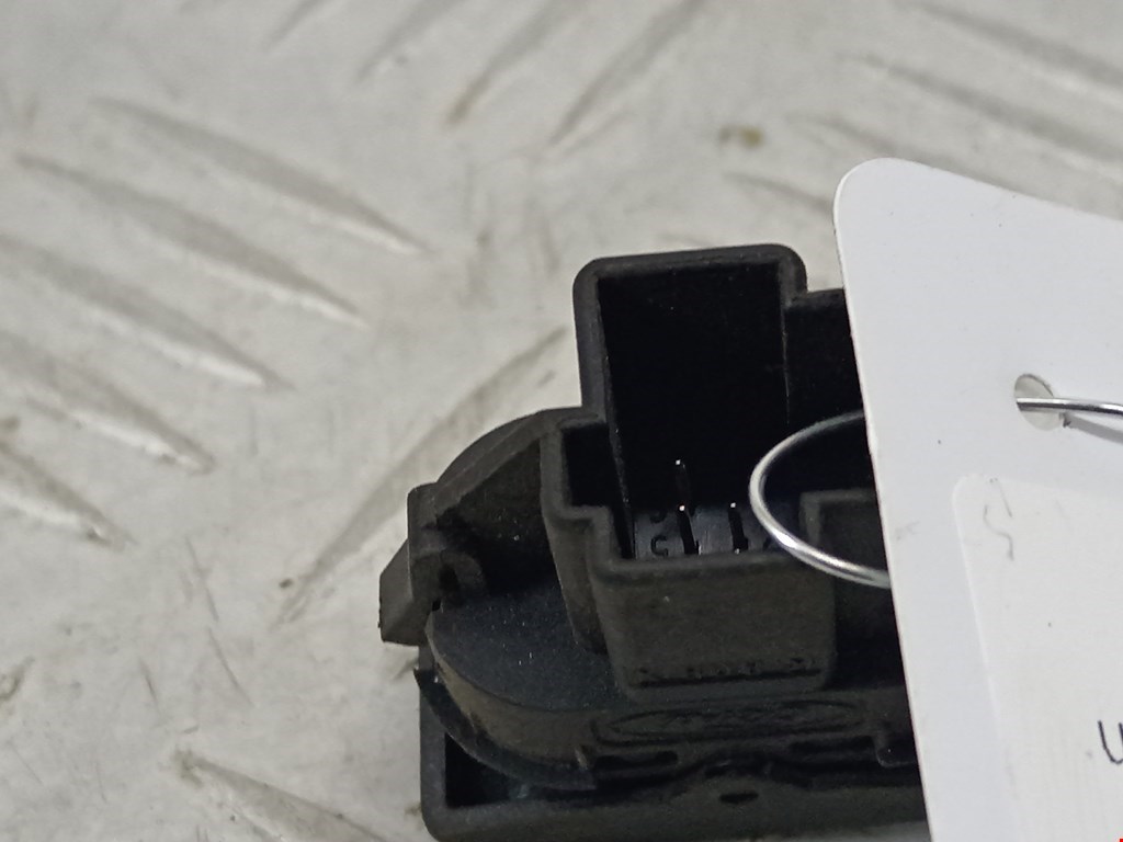 Кнопка стеклоподъемника FORD Mondeo III 2000-2007