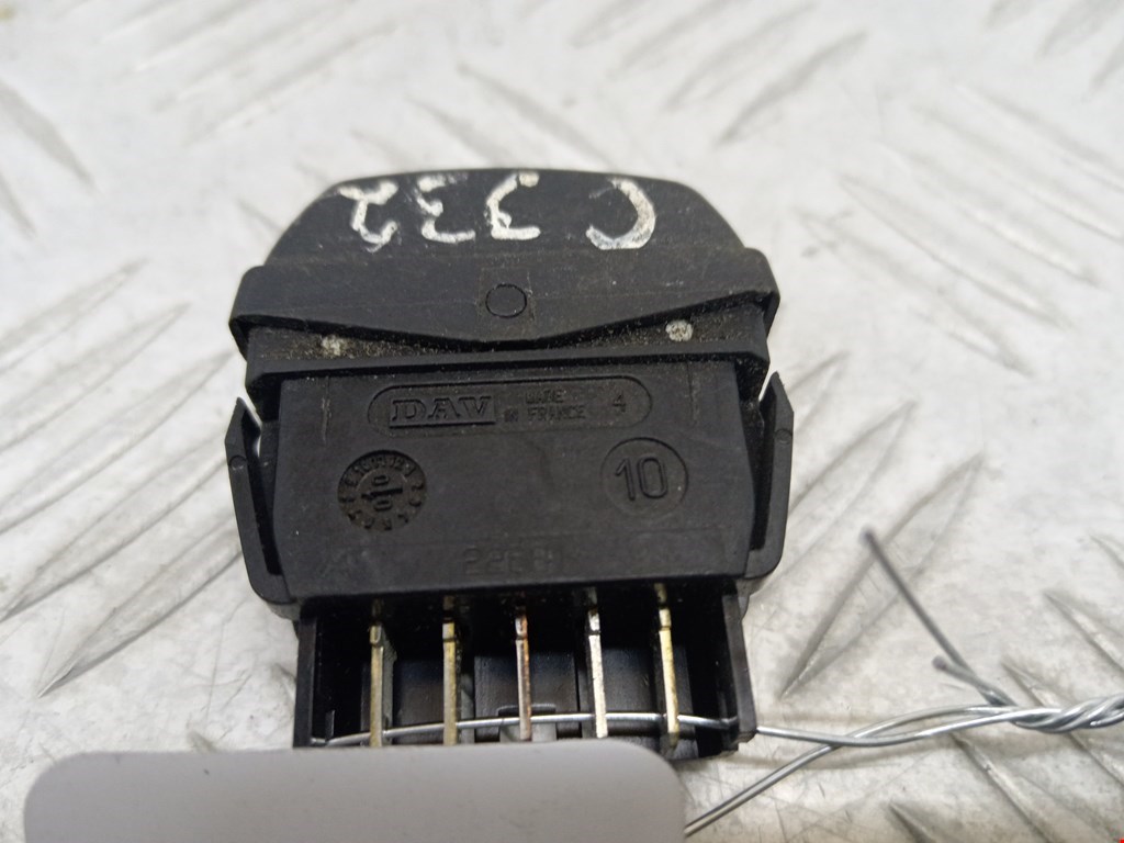 Кнопка стеклоподъемника CITROEN Xsara Picasso 1999-2012