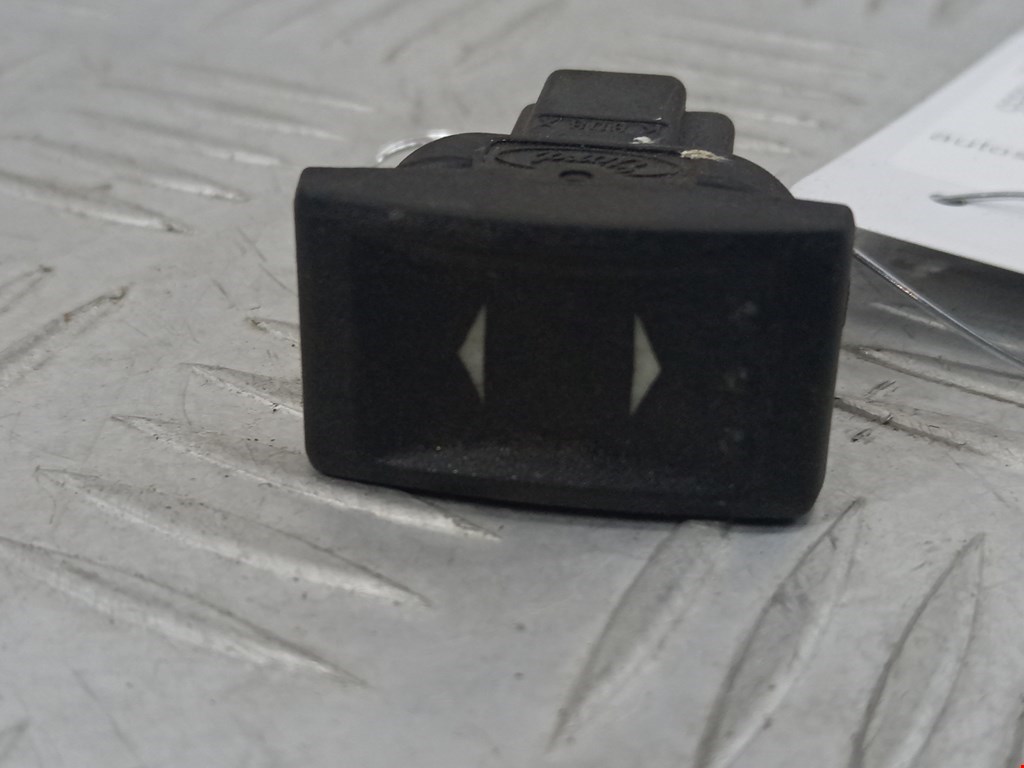 Кнопка стеклоподъемника FORD Mondeo III 2000-2007
