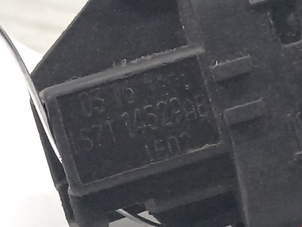 Кнопка стеклоподъемника FORD Mondeo III 2000-2007