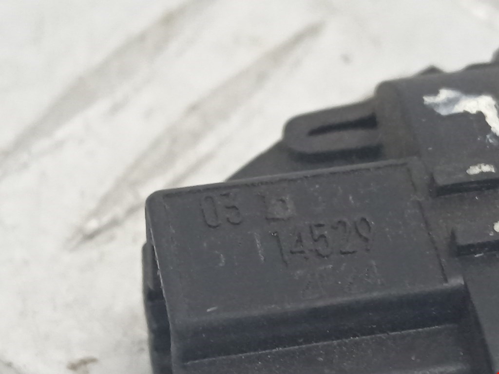 Кнопка стеклоподъемника FORD Mondeo III 2000-2007