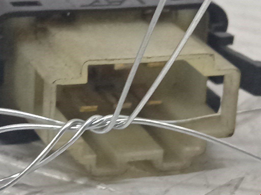 Кнопка стеклоподъемника VOLKSWAGEN Sharan 1995-2010