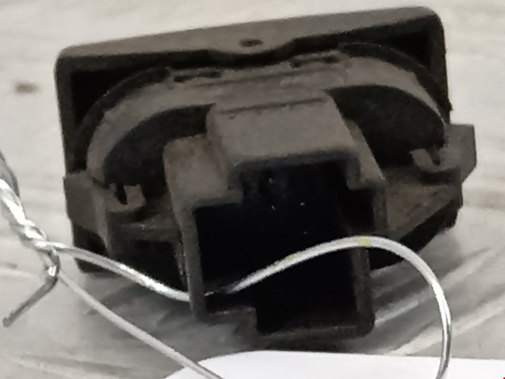 Кнопка стеклоподъемника FORD Mondeo III 2000-2007