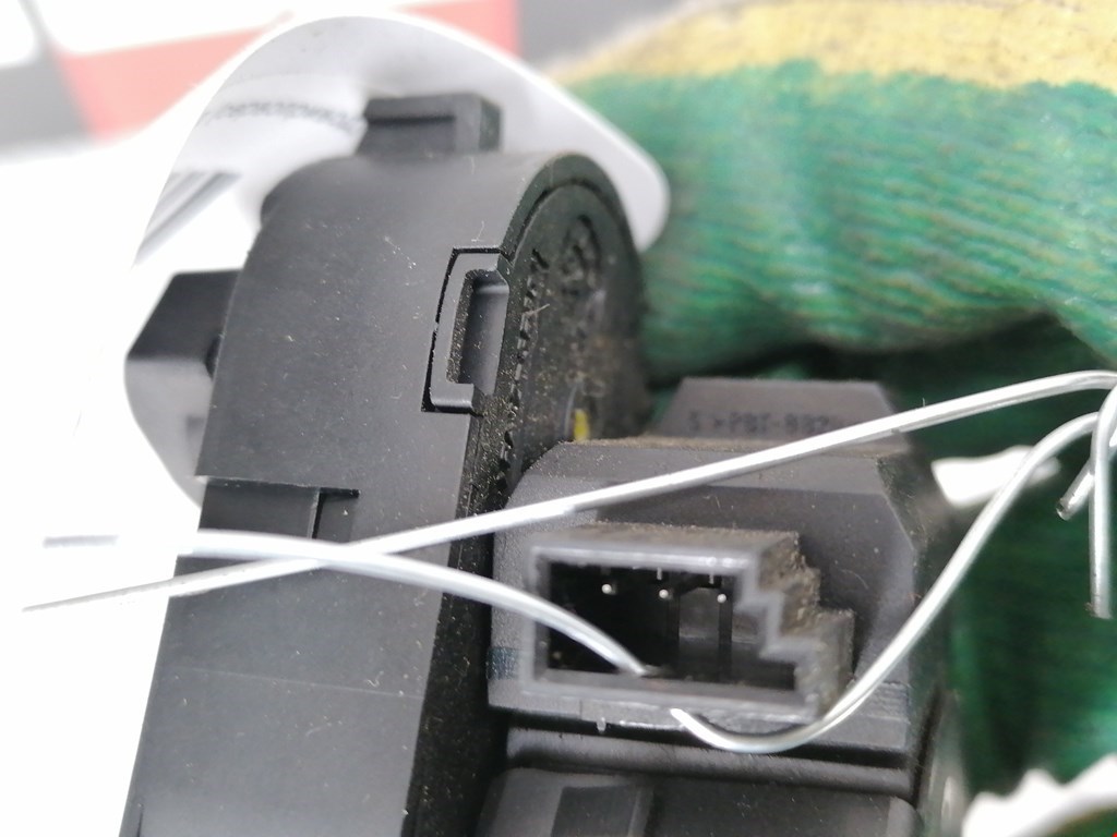 Моторчик заслонки печки BMW 7er 7 серия E65/E66 2001-2008