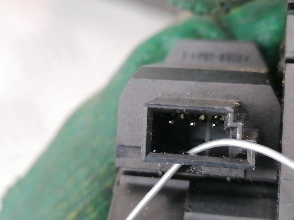 Моторчик заслонки печки BMW 7er 7 серия E65/E66 2001-2008