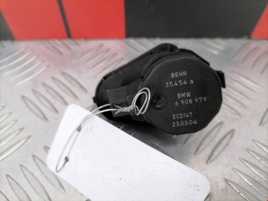 Моторчик заслонки печки BMW 7er 7 серия E65/E66 2001-2008