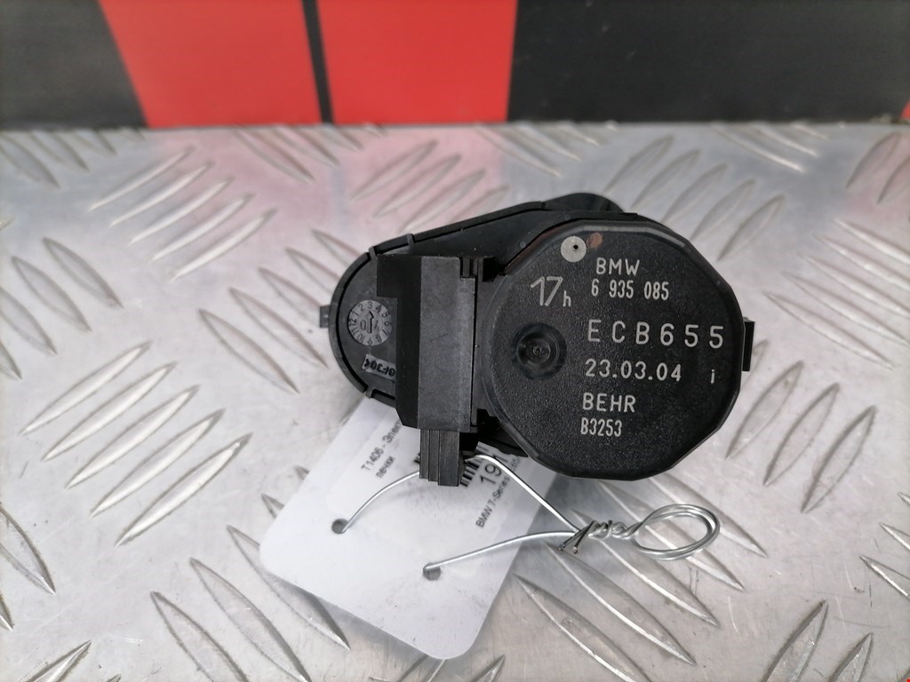 Моторчик заслонки печки BMW 7er 7 серия E65/E66 2001-2008