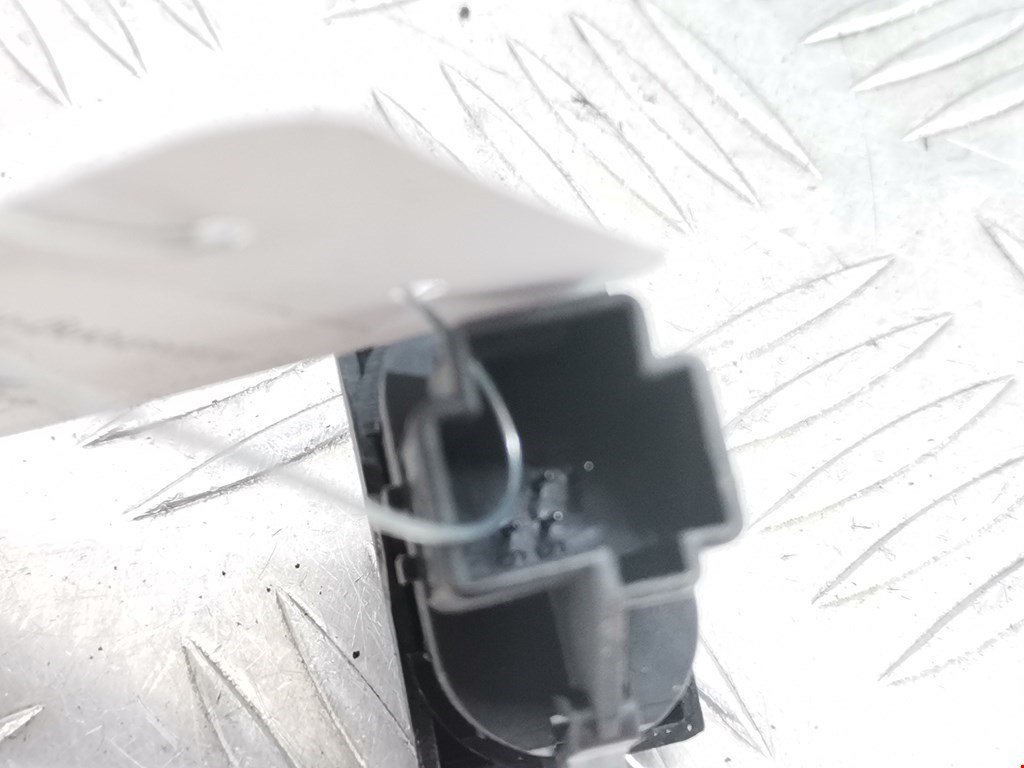 Кнопка стеклоподъемника FORD Mondeo III 2000-2007