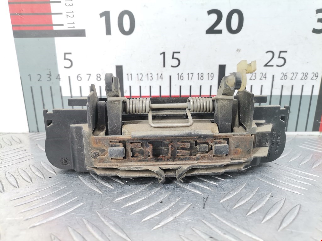 Ручка двери передней наружная правая AUDI A4 B6 2001-2005