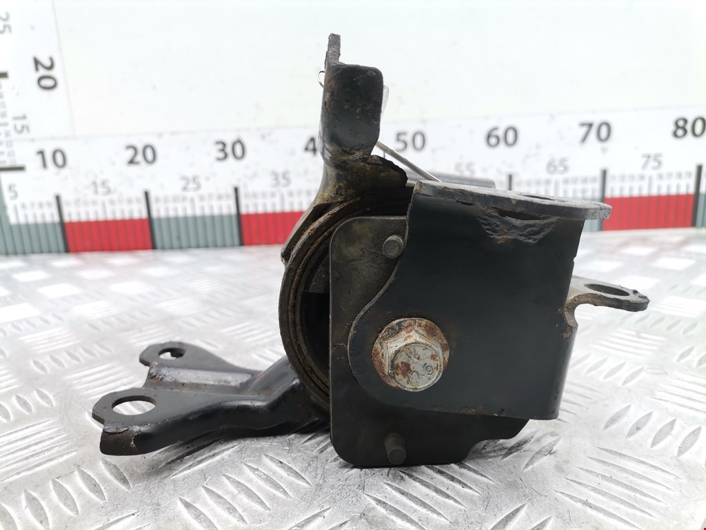 Подушка (опора) крепления двигателя Jeep Compass 1 (MK) (2006-2016)