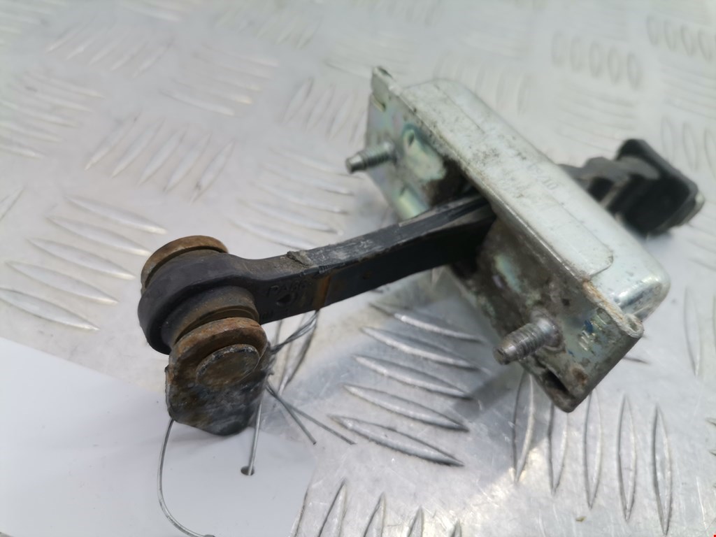 Ограничитель открывания двери OPEL Corsa D 2006-2014