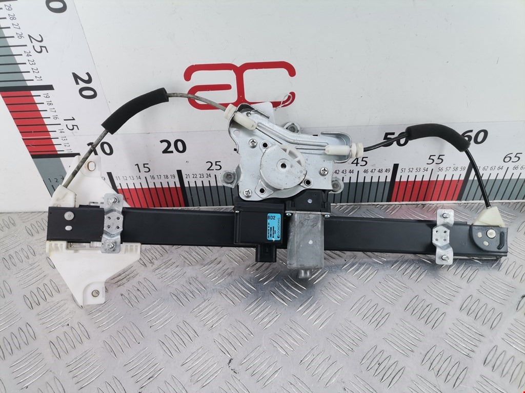 Стеклоподъемник передний правый CHEVROLET Captiva 2006-2010