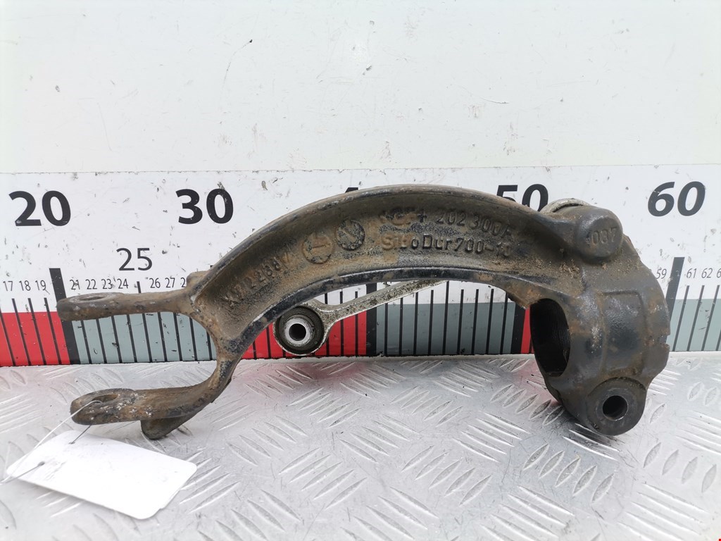 Вилка амортизатора передняя левая Audi A4 B8 (2007-2015)