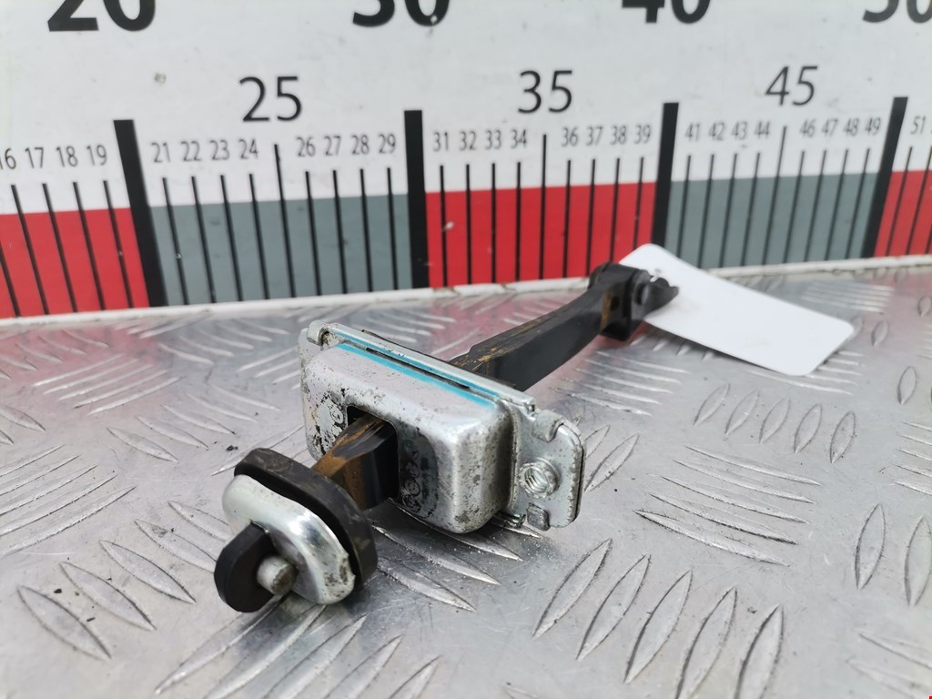 Ограничитель открывания двери CHEVROLET Captiva 2006-2010