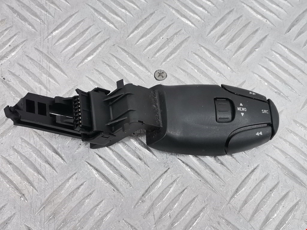 Переключатель подрулевой управления магнитолой PEUGEOT 207 2006-2015