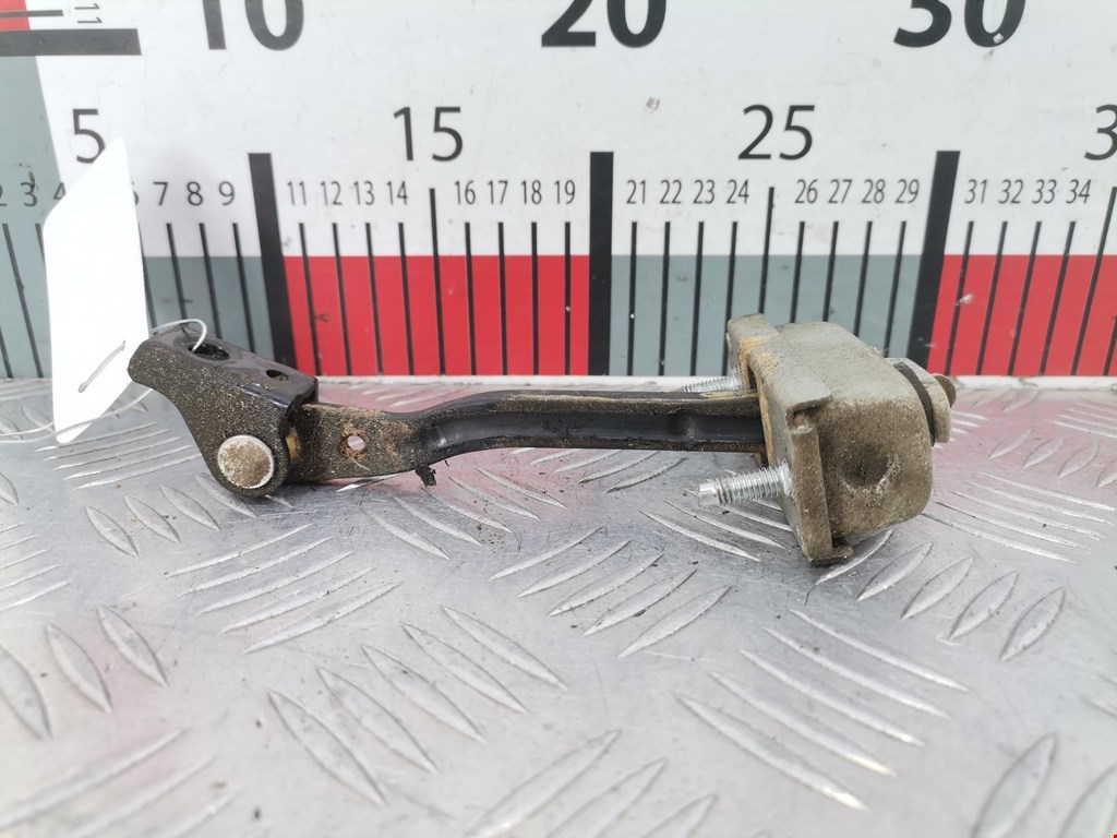 Ограничитель открывания двери FORD Kuga 2008-2012