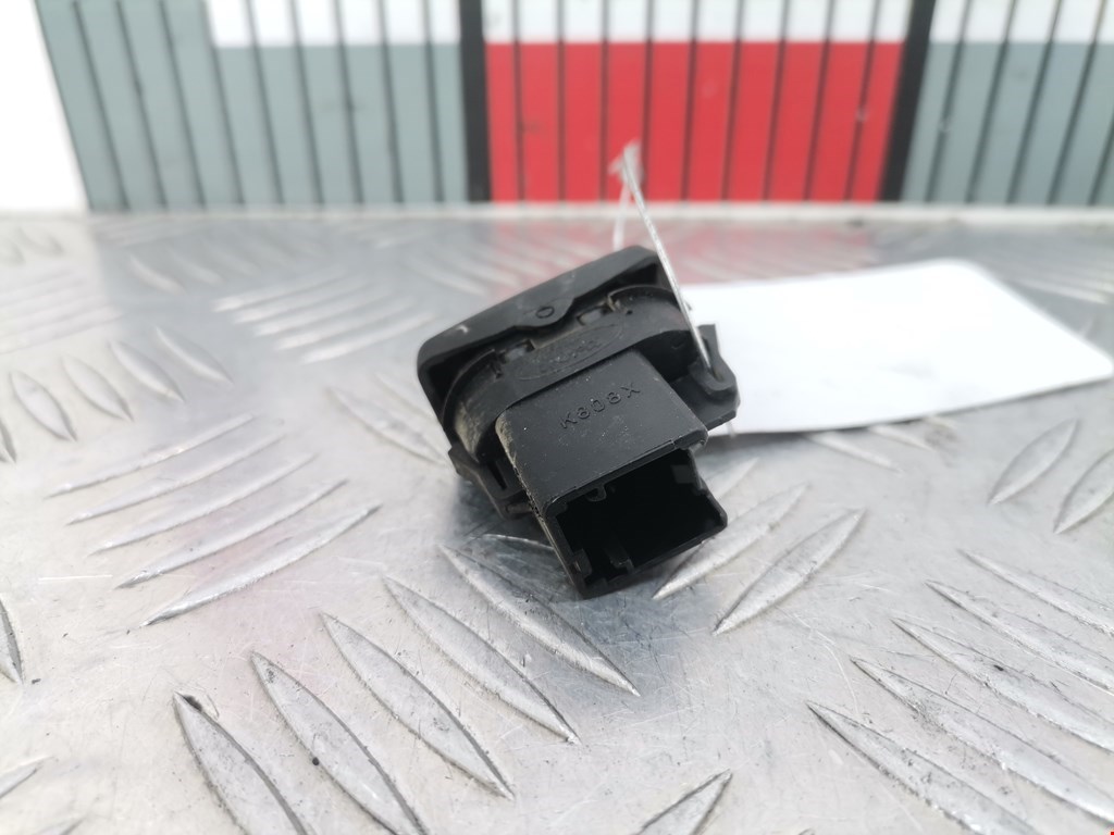 Кнопка стеклоподъемника FORD Kuga 2008-2012