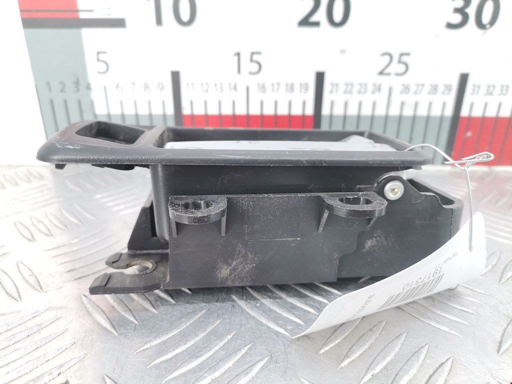 Ручка дверная задняя внутренняя правая FORD Kuga 2008-2012