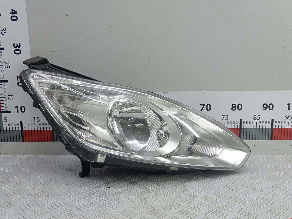 Фара правая Ford C-MAX 2 (2010-2019)