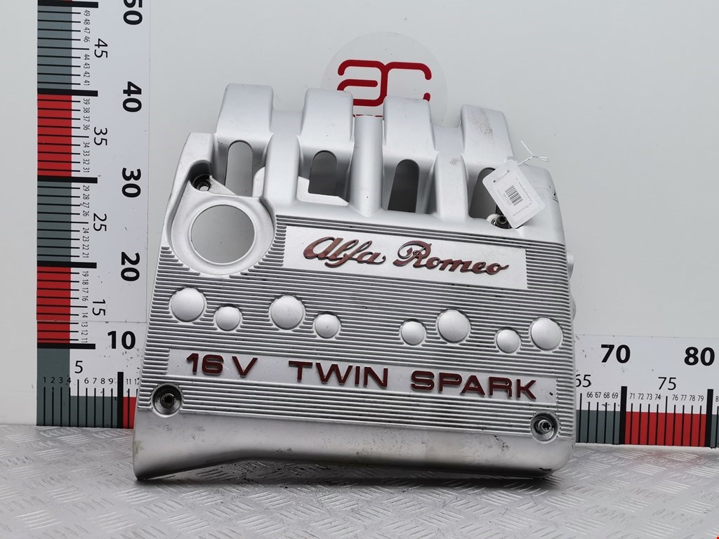 Накладка (крышка) двигателя декоративная Alfa Romeo 147 (937) (2000-2010)