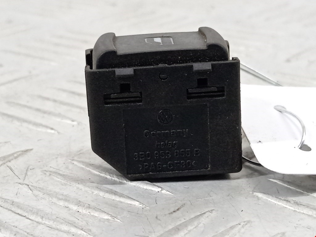 Кнопка стеклоподъемника SKODA Octavia A4 1U- 1997-2010