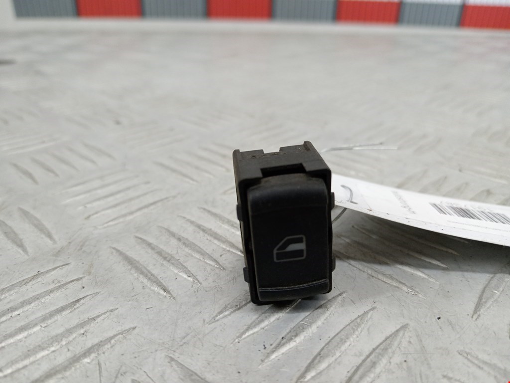 Кнопка стеклоподъемника SKODA Octavia A4 1U- 1997-2010