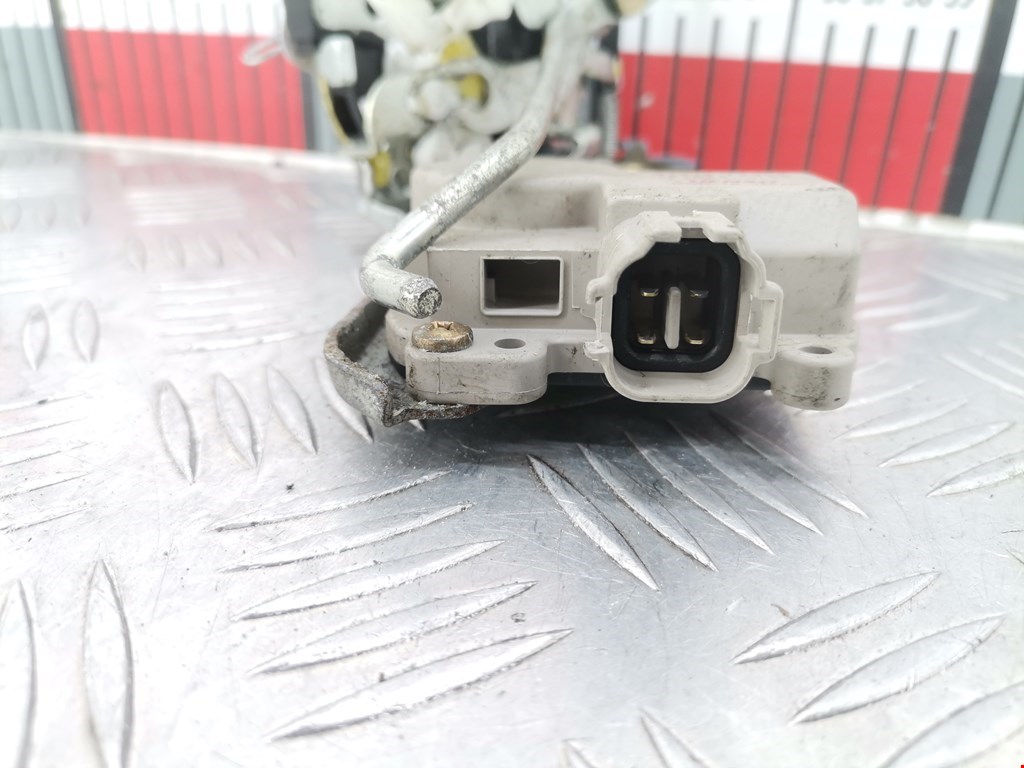 Замок двери передней правой SUZUKI Jimny 1998-2018