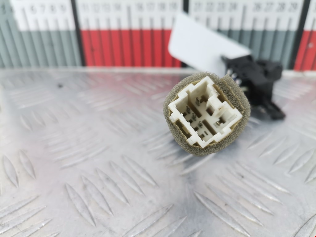 Кнопка стеклоподъемника SUBARU Forester I 1997-2002