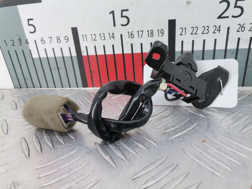 Кнопка стеклоподъемника SUBARU Forester I 1997-2002