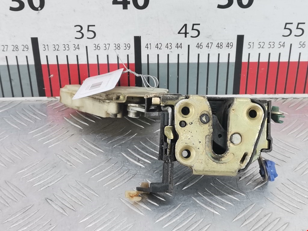 Замок двери передней правой NISSAN Almera N16 2000-2006