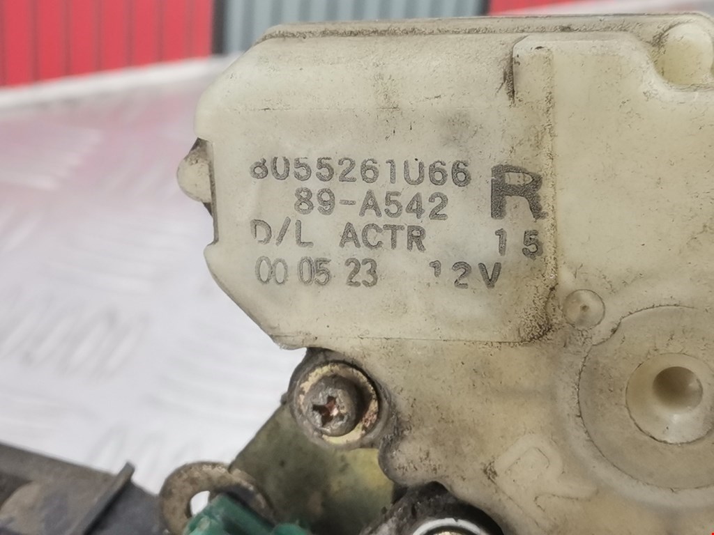 Замок двери передней правой NISSAN Almera N16 2000-2006