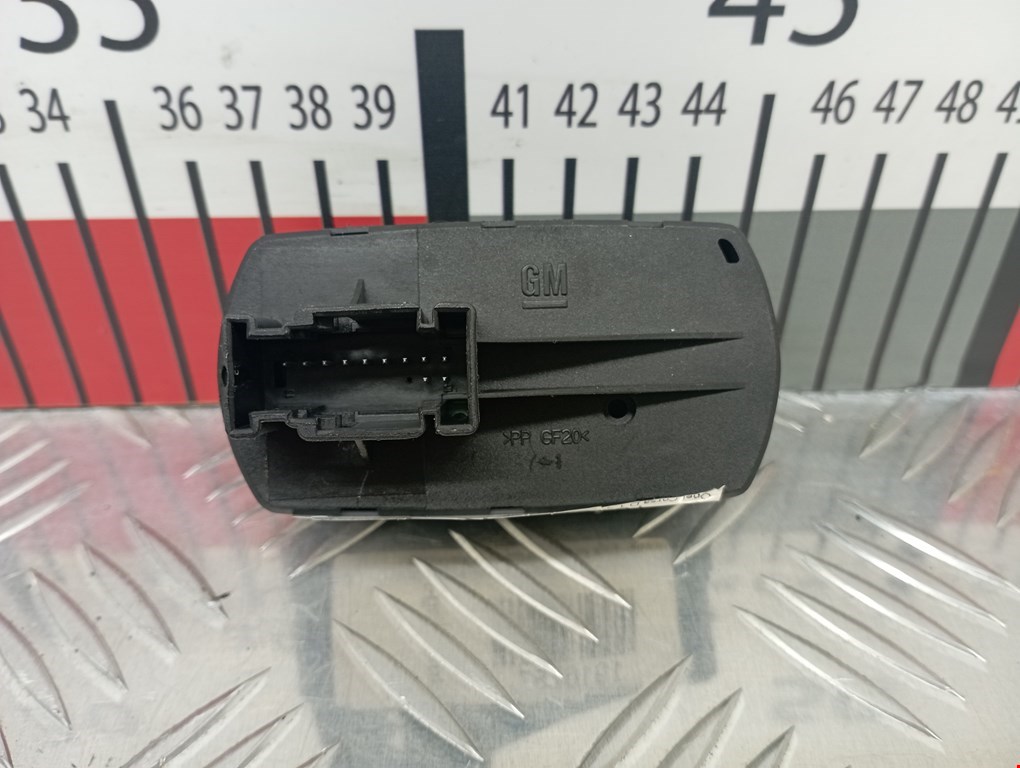 Блок управления стеклоподъемниками OPEL Corsa D 2006-2014