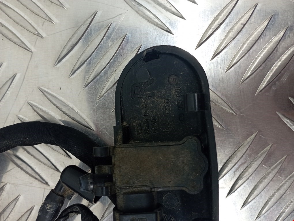 Форсунка омывателя лобового стекла AUDI A4 B6 2001-2005