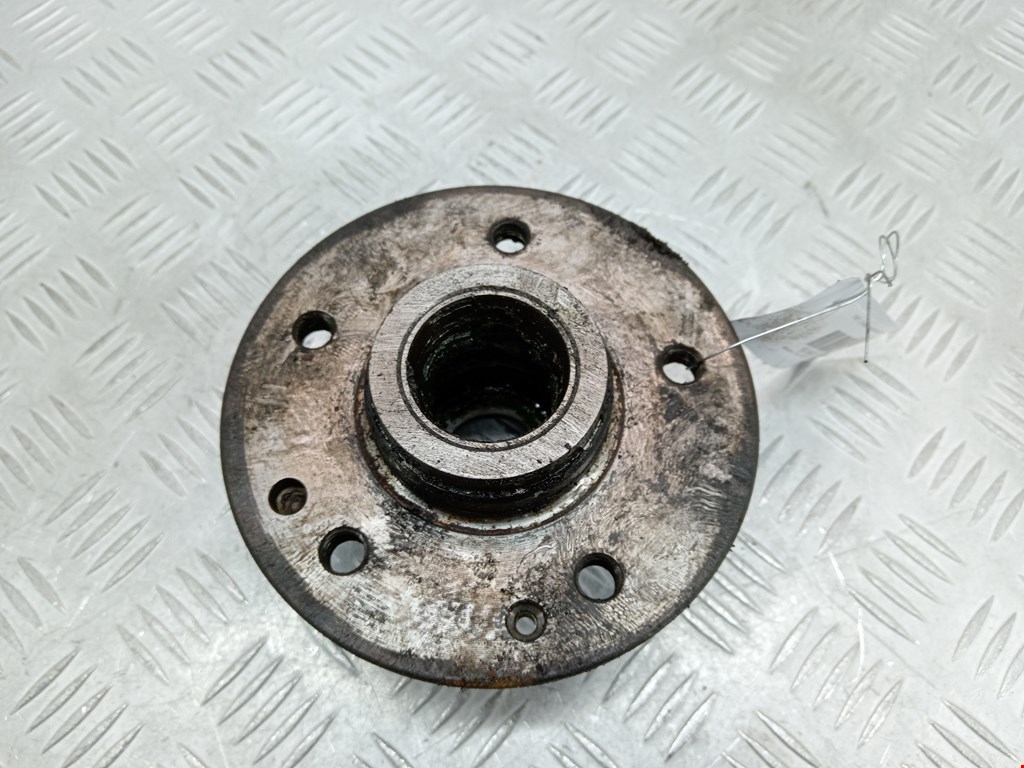 Ступица передняя левая MERCEDES-BENZ C-Class C-klasse W202 1993-2000