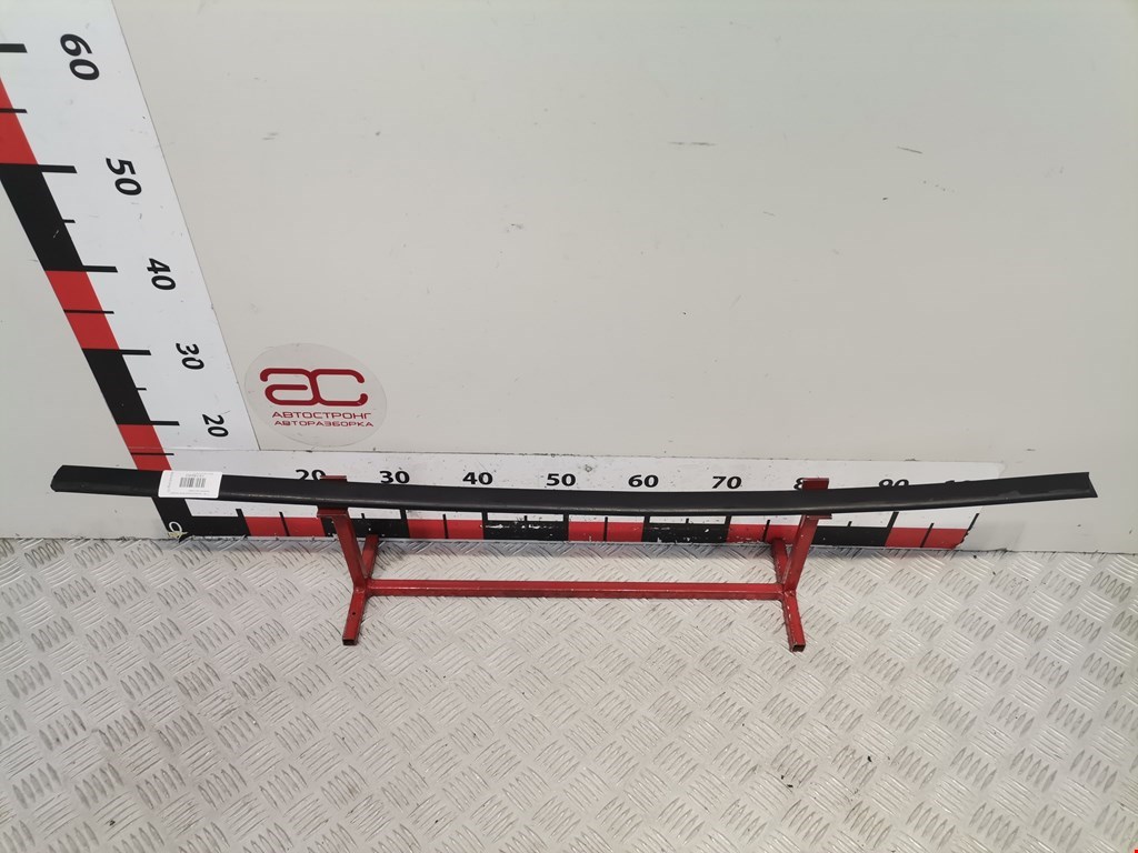 Накладка декоративная (молдинг) двери передней левой BMW 3-Series (E46) (1998-2007)