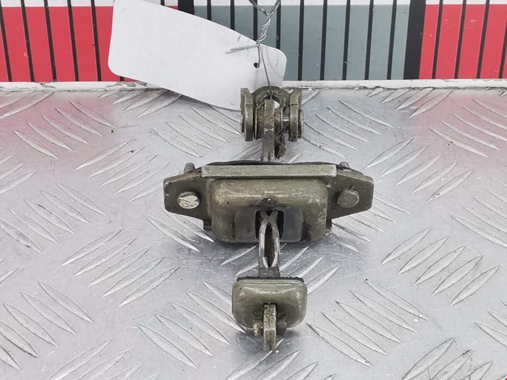 Ограничитель открывания двери FORD Mondeo III 2000-2007