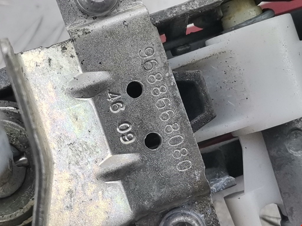 Ручка двери передней наружная правая PEUGEOT 5008 2009-2016