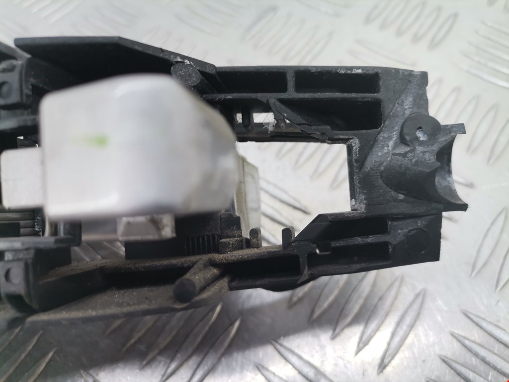 Ручка двери задней наружная правая MERCEDES-BENZ C-Class C-klasse W203 2000-2007