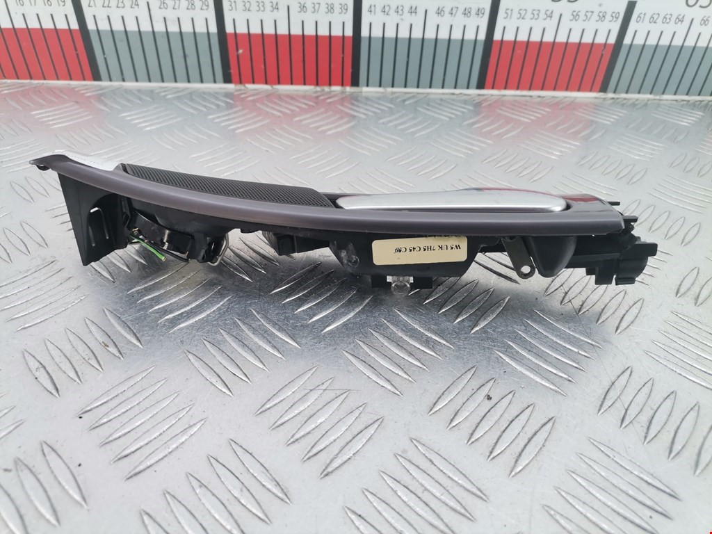 Ручка дверная передняя внутренняя правая AUDI A4 B6 2001-2005