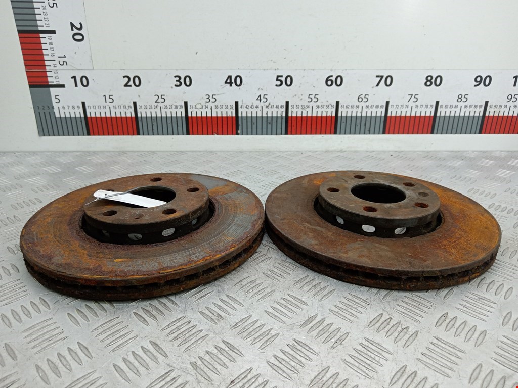 Диск тормозной передний AUDI A6 C5 1997-2004