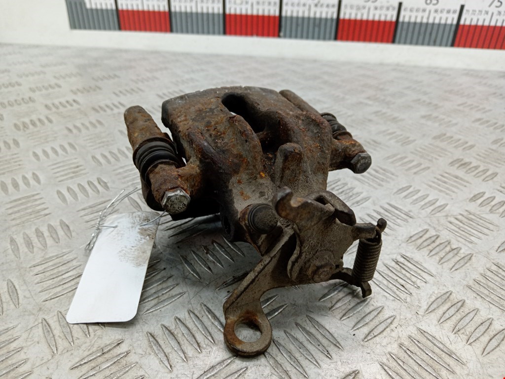 Суппорт задний правый FORD Focus I 1998-2005