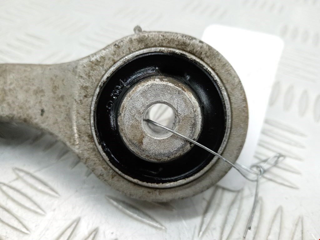 Рычаг передний левый AUDI A6 C6 2004-2010