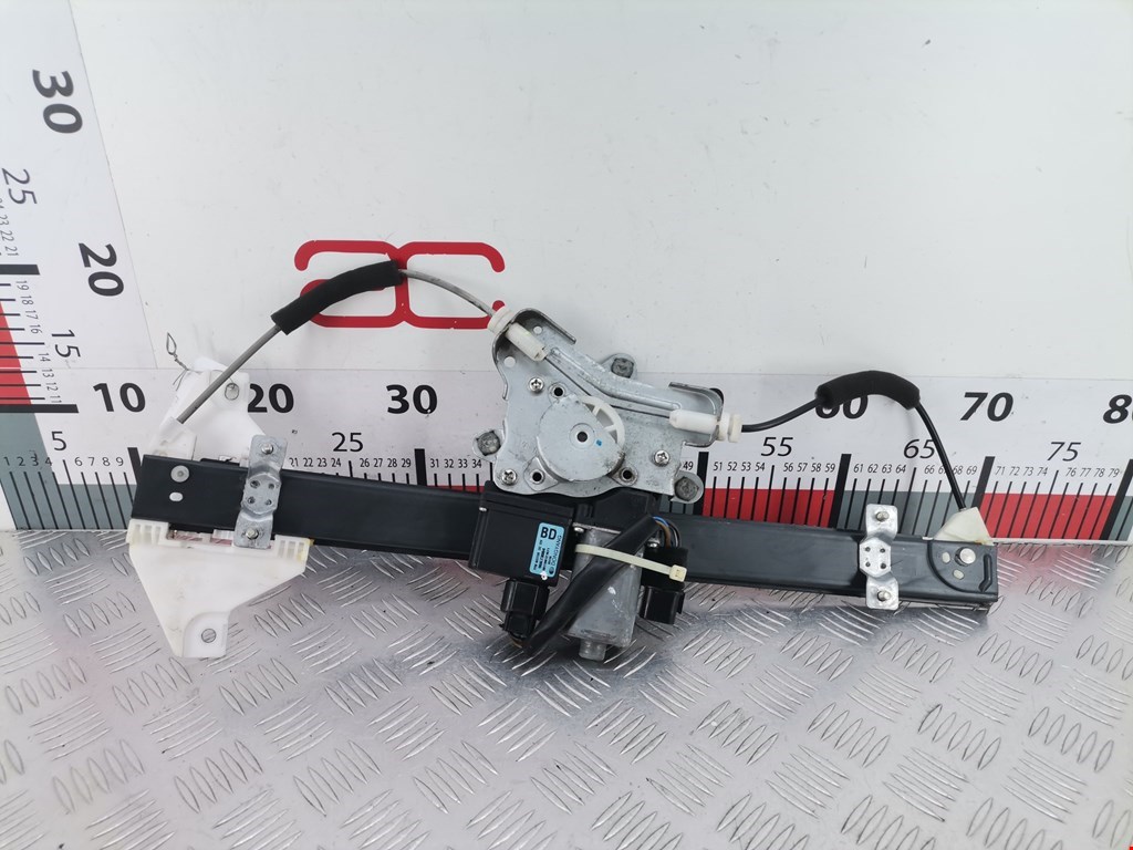 Стеклоподъемник передний правый CHEVROLET Captiva 2006-2010