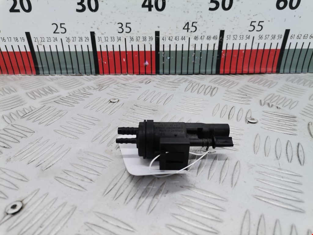 Клапан воздушного фильтра Opel Astra H (2004-2014)