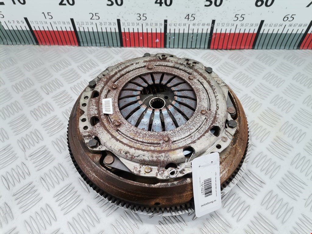 Маховик (демпфер сцепления) OPEL Astra H/Family 2004-2015