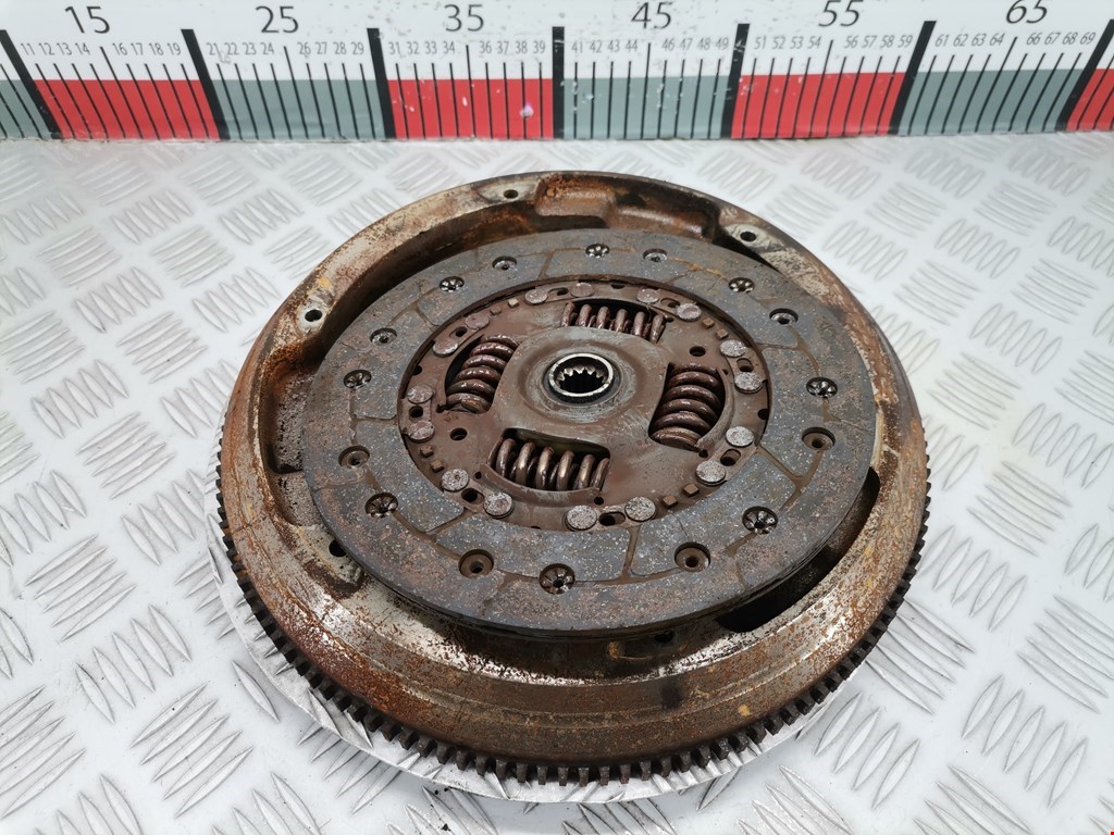 Маховик (демпфер сцепления) OPEL Astra H/Family 2004-2015