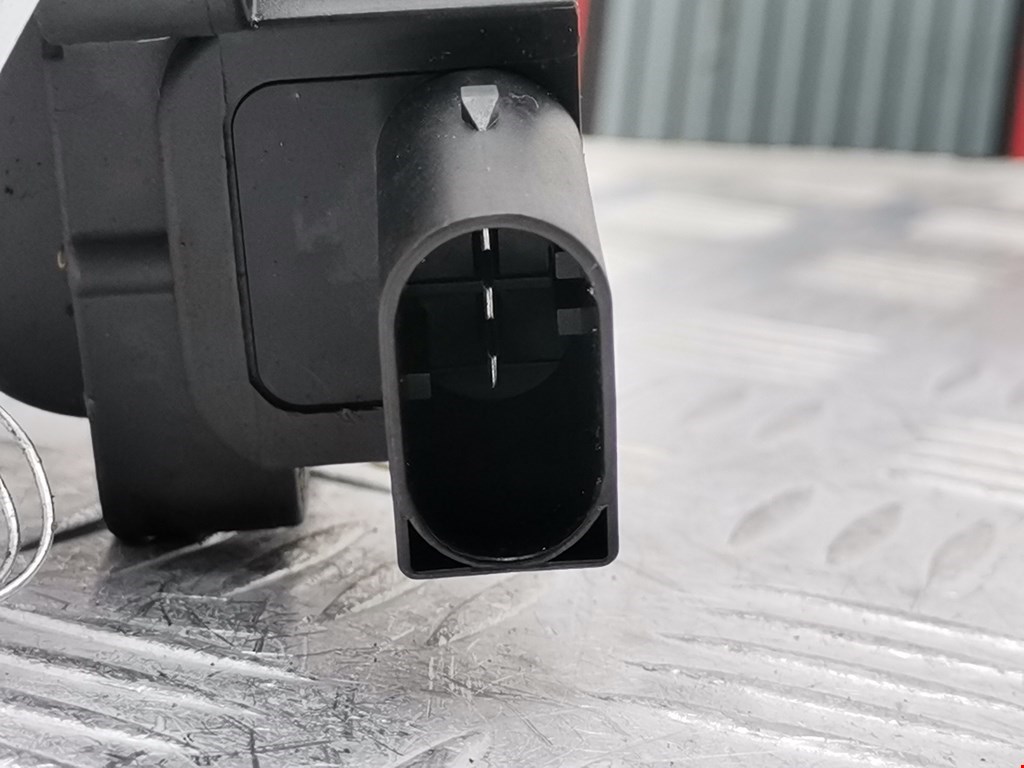 Катушка зажигания MERCEDES-BENZ C-Class C-klasse W203 2000-2007