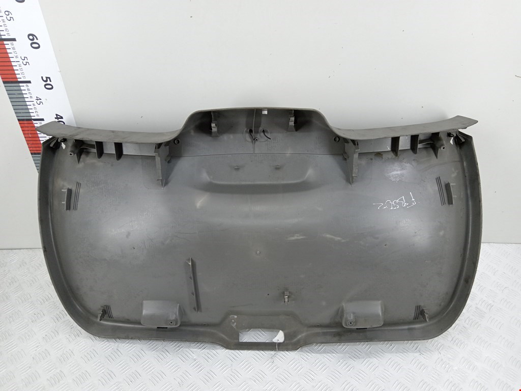 Обшивка крышки багажника RENAULT Scenic II 2003-2010